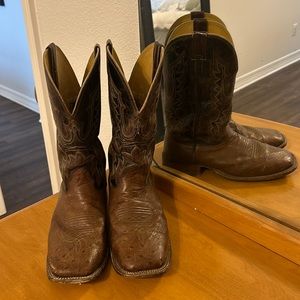 Cavendar’s Men Cowboy boots